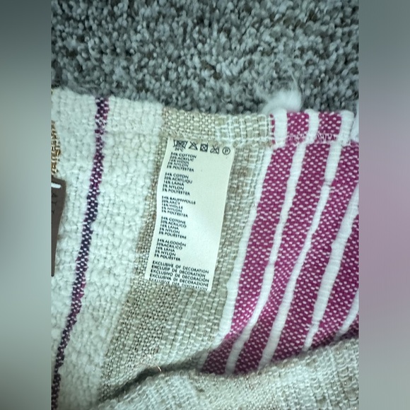 Anthropologie Blanket - Picture 4 of 4